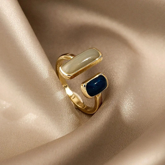 Louise Ring